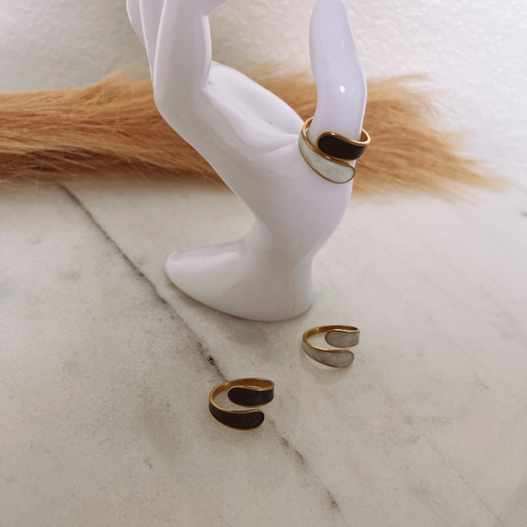 Iza ring