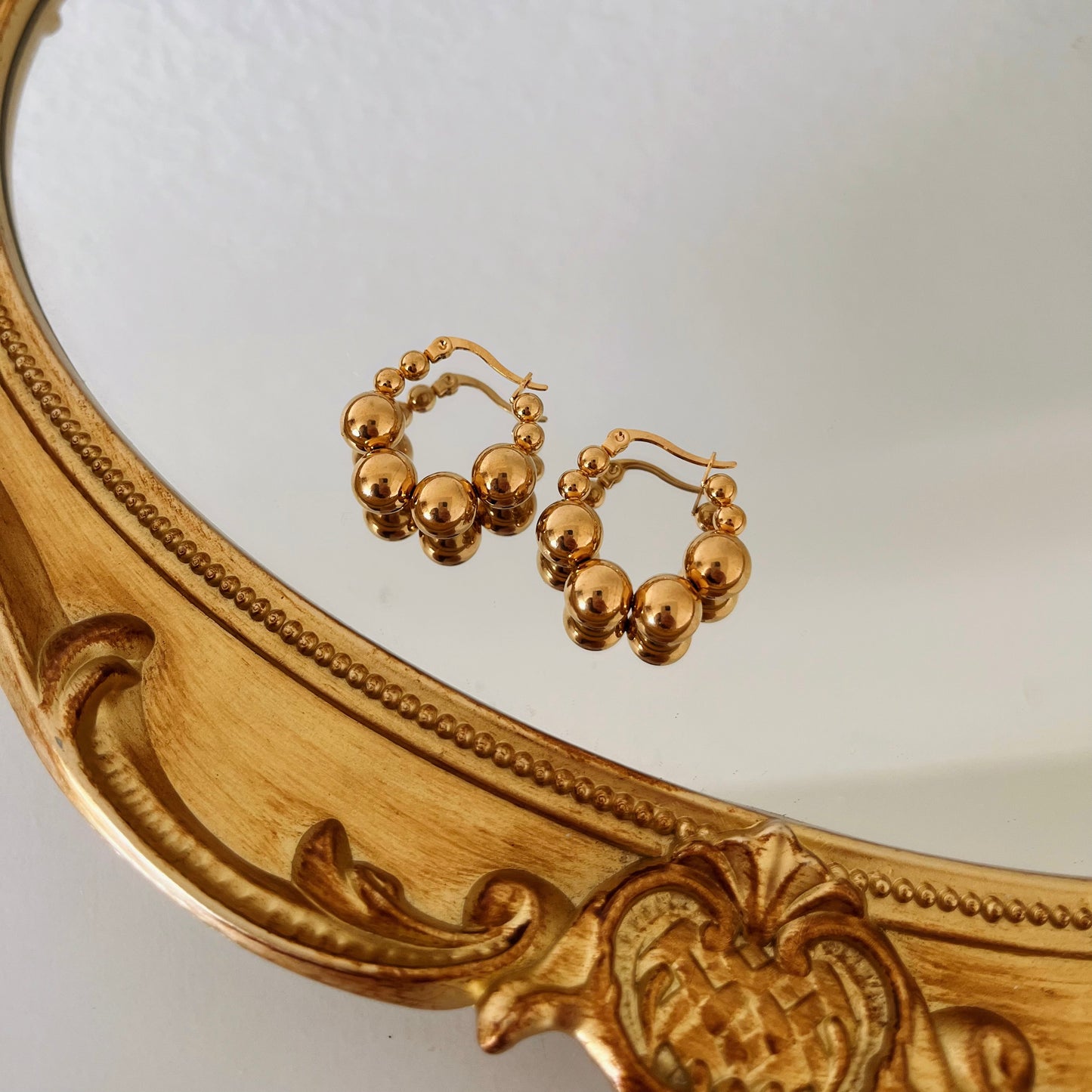 Celia hoops