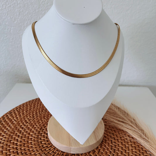 Snake choker