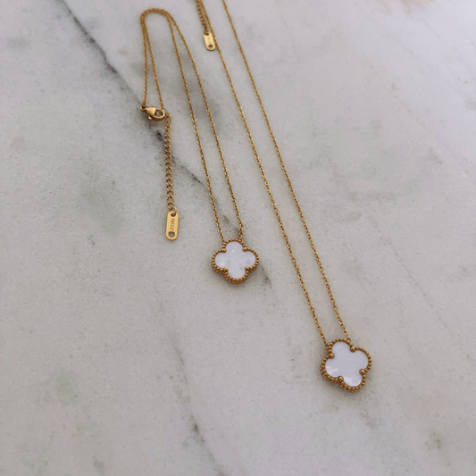 Clover necklace| White