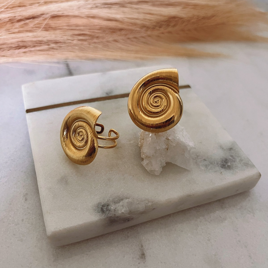 Caracol rings