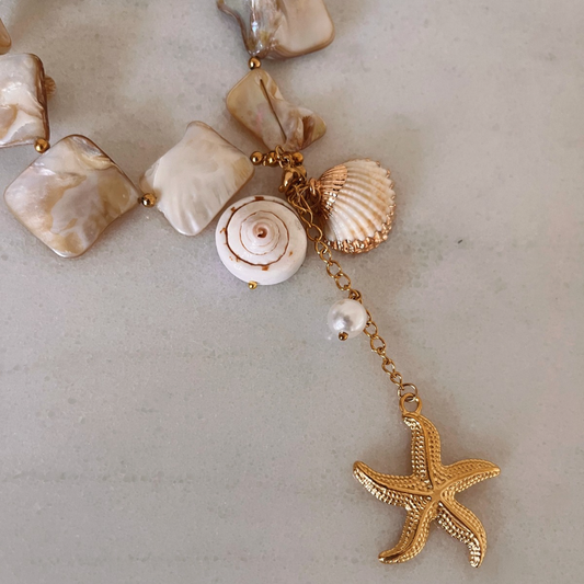 Calipso necklace