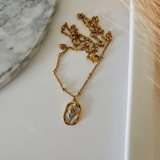 Golden rose necklace